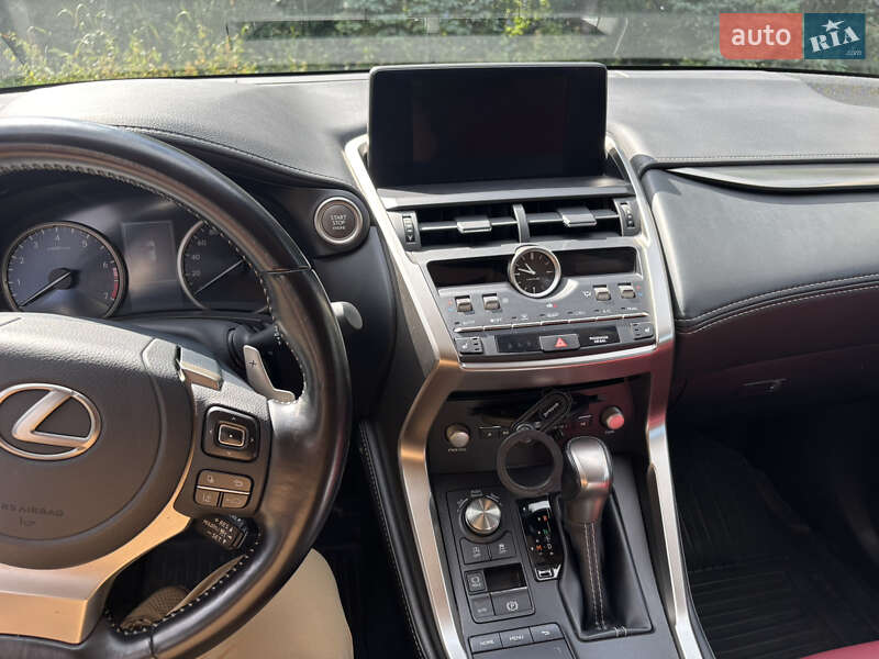 Внедорожник / Кроссовер Lexus NX 2020 в Киеве