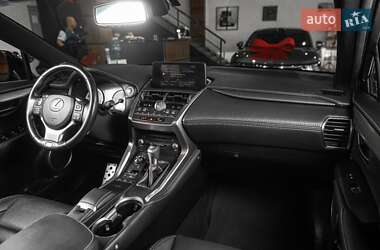 Внедорожник / Кроссовер Lexus NX 2019 в 
