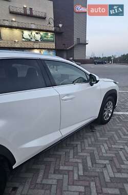 Внедорожник / Кроссовер Lexus NX 2021 в 