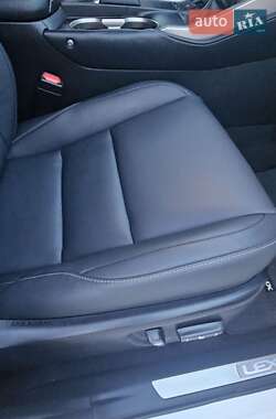 Внедорожник / Кроссовер Lexus NX 2021 в 