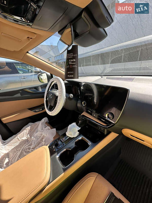 Внедорожник / Кроссовер Lexus NX 2025 в Киеве