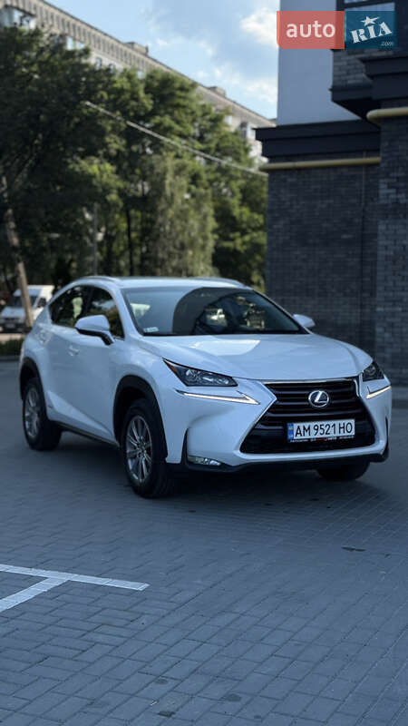 Внедорожник / Кроссовер Lexus NX 2014 в Житомире