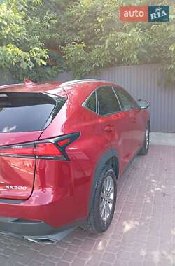 Внедорожник / Кроссовер Lexus NX 2019 в 