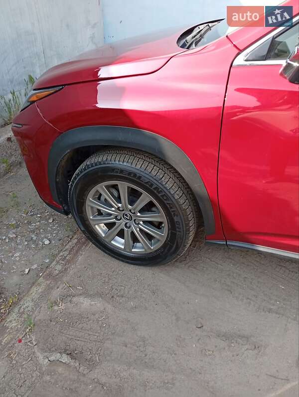 Lexus NX 2019