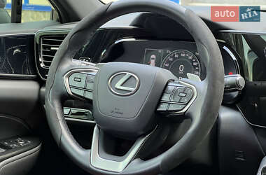 Внедорожник / Кроссовер Lexus NX 2023 в 