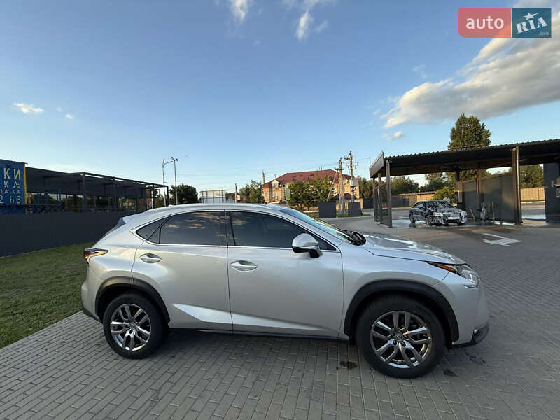 Внедорожник / Кроссовер Lexus NX 2015 в Киеве