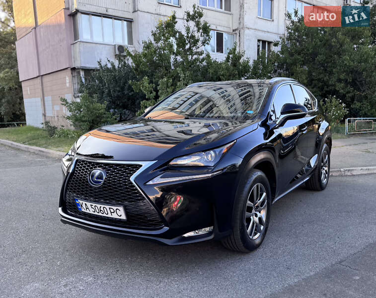 Внедорожник / Кроссовер Lexus NX 2015 в Киеве