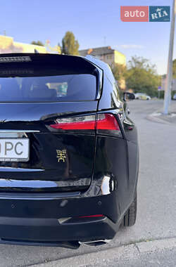 Внедорожник / Кроссовер Lexus NX 2015 в 
