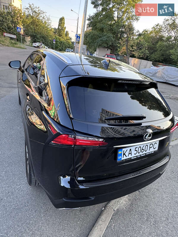 Внедорожник / Кроссовер Lexus NX 2015 в Киеве