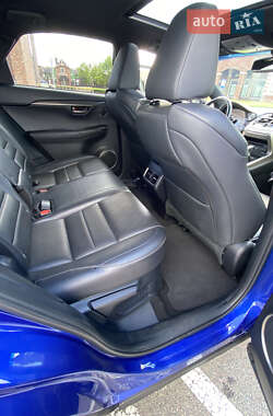 Внедорожник / Кроссовер Lexus NX 2015 в 