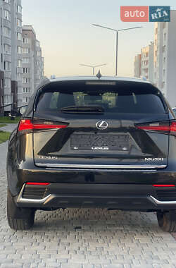 Внедорожник / Кроссовер Lexus NX 2021 в 