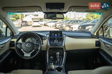 Внедорожник / Кроссовер Lexus NX 2017 в 
