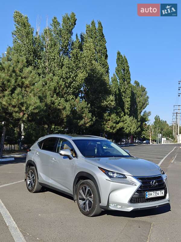 Внедорожник / Кроссовер Lexus NX 2015 в Одессе