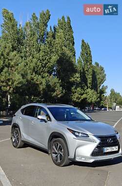 Внедорожник / Кроссовер Lexus NX 2015 в 