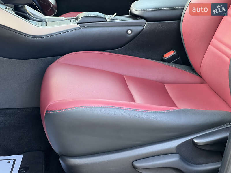 Внедорожник / Кроссовер Lexus NX 2020 в Киеве