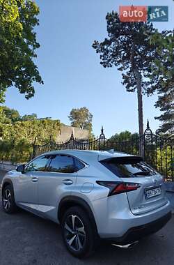 Внедорожник / Кроссовер Lexus NX 2015 в 