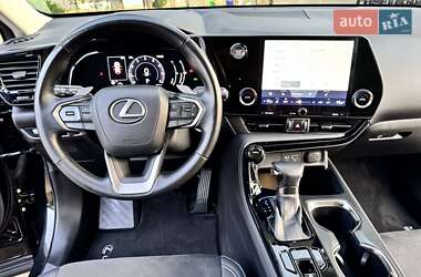 Внедорожник / Кроссовер Lexus NX 2022 в 