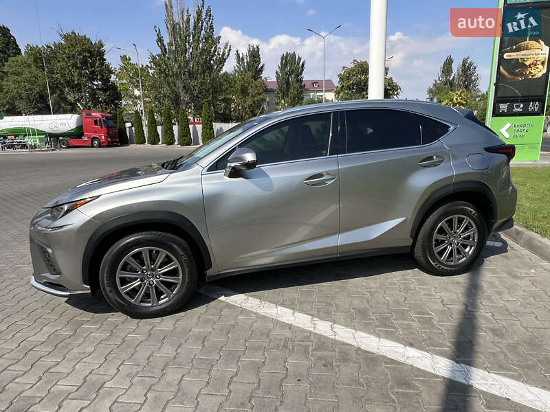 Внедорожник / Кроссовер Lexus NX 2019 в Одессе