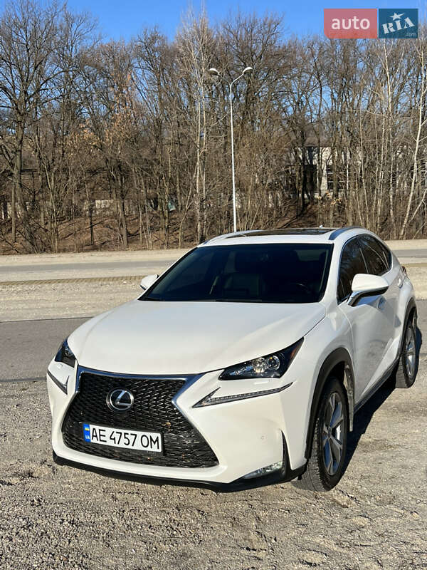 Внедорожник / Кроссовер Lexus NX 2017 в Днепре