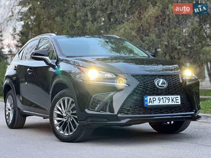 Внедорожник / Кроссовер Lexus NX 2017 в Днепре