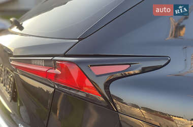 Внедорожник / Кроссовер Lexus NX 2021 в 
