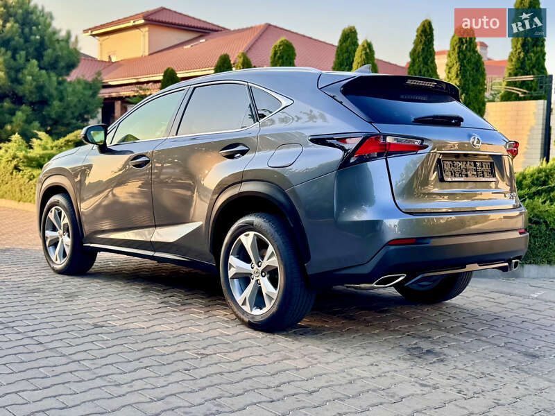 Внедорожник / Кроссовер Lexus NX 2017 в Одессе