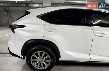 Внедорожник / Кроссовер Lexus NX 2015 в 