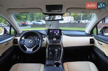 Внедорожник / Кроссовер Lexus NX 2019 в 