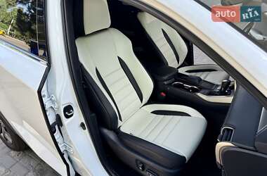 Внедорожник / Кроссовер Lexus NX 2021 в 