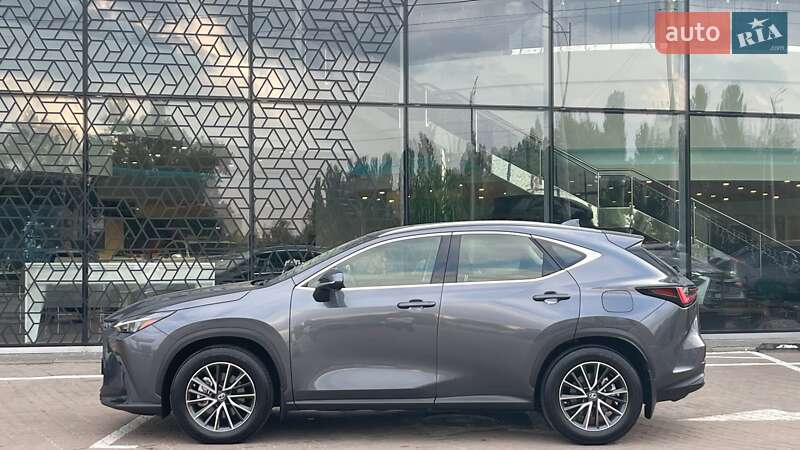 Внедорожник / Кроссовер Lexus NX 2022 в Киеве