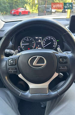 Внедорожник / Кроссовер Lexus NX 2018 в 