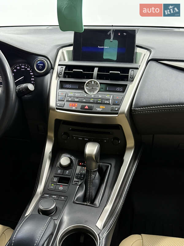 Позашляховик / Кросовер Lexus NX 2014 в Одесі