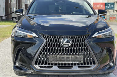 Внедорожник / Кроссовер Lexus NX 2022 в 