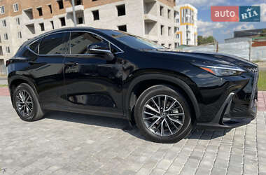 Внедорожник / Кроссовер Lexus NX 2022 в 