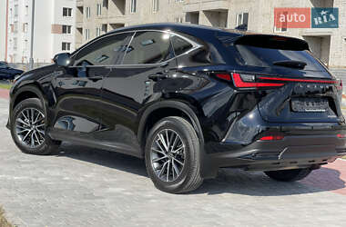 Внедорожник / Кроссовер Lexus NX 2022 в 
