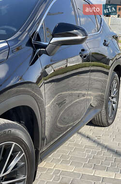 Внедорожник / Кроссовер Lexus NX 2022 в 