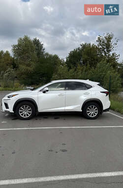 Внедорожник / Кроссовер Lexus NX 2018 в 