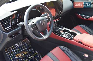 Внедорожник / Кроссовер Lexus NX 2022 в 