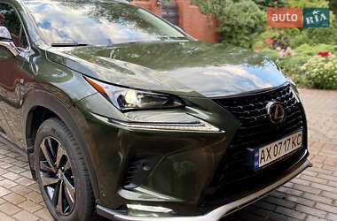 Внедорожник / Кроссовер Lexus NX 2020 в 