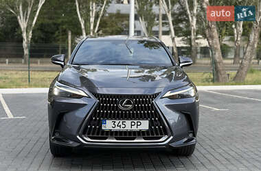 Позашляховик / Кросовер Lexus NX 2022 в 