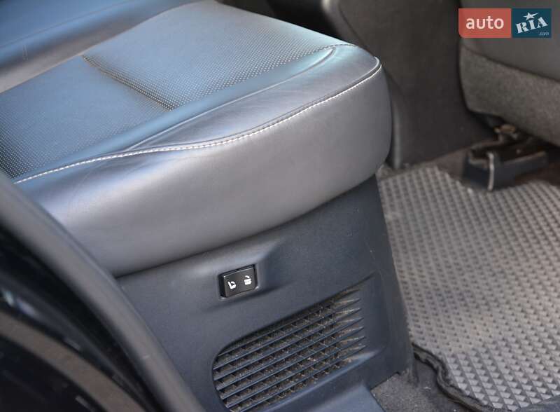 Позашляховик / Кросовер Lexus NX 2015 в Києві