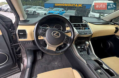 Внедорожник / Кроссовер Lexus NX 2015 в 