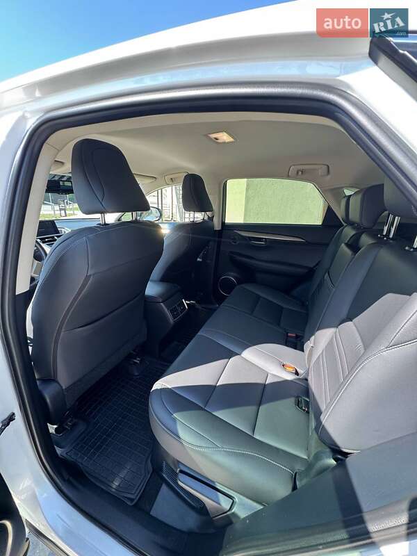 Внедорожник / Кроссовер Lexus NX 2016 в Черновцах фото 13 Внедорожник / Кроссовер Lexus NX 2016 в Черновцах