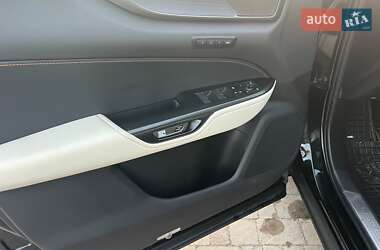 Внедорожник / Кроссовер Lexus NX 2022 в 