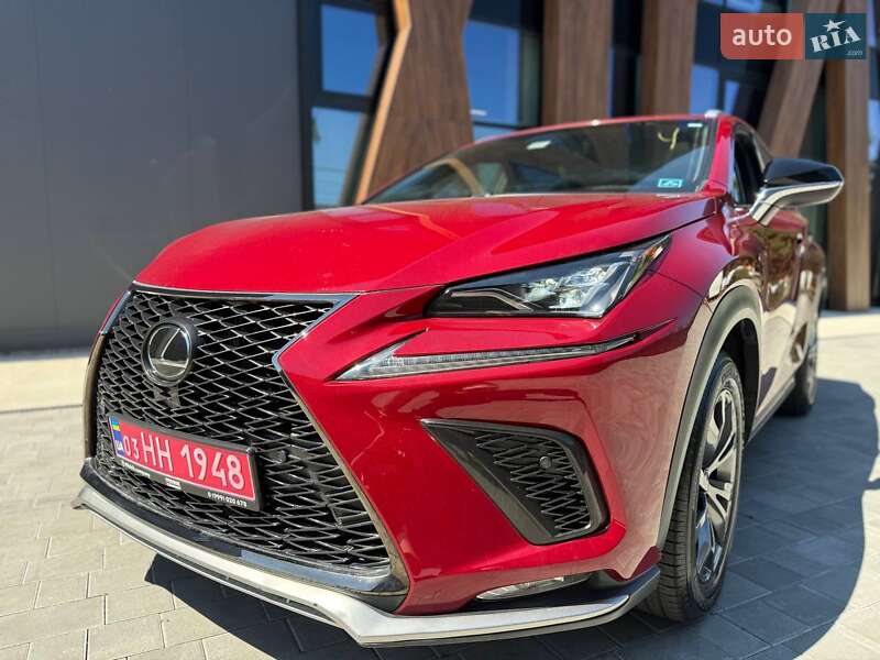 Внедорожник / Кроссовер Lexus NX 2018 в Луцке