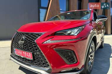 Позашляховик / Кросовер Lexus NX 2018 в 