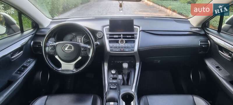 Внедорожник / Кроссовер Lexus NX 2015 в Каменском