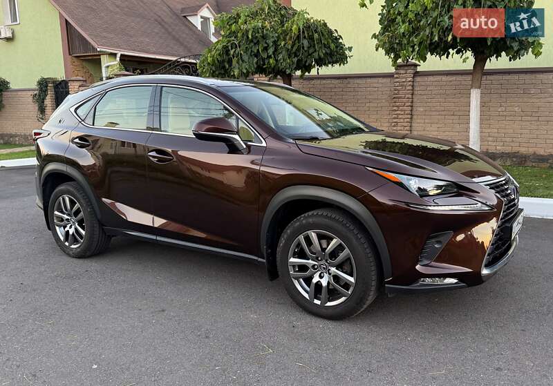 Внедорожник / Кроссовер Lexus NX 2018 в Киеве