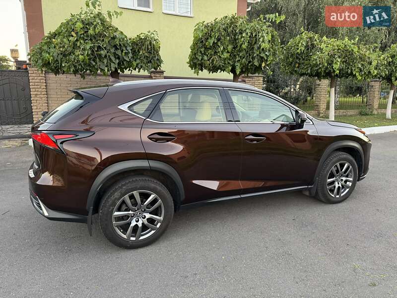Внедорожник / Кроссовер Lexus NX 2018 в Киеве