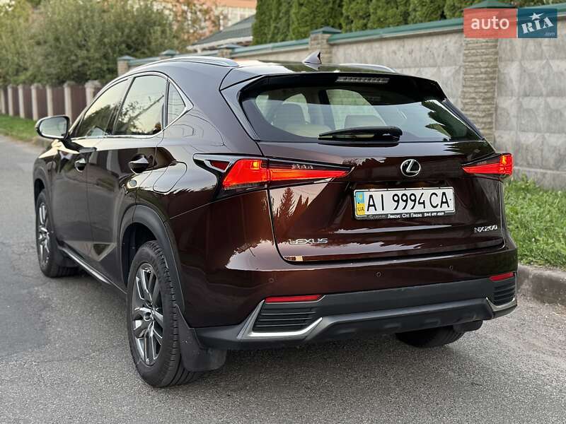 Внедорожник / Кроссовер Lexus NX 2018 в Киеве